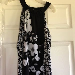 White House black market top